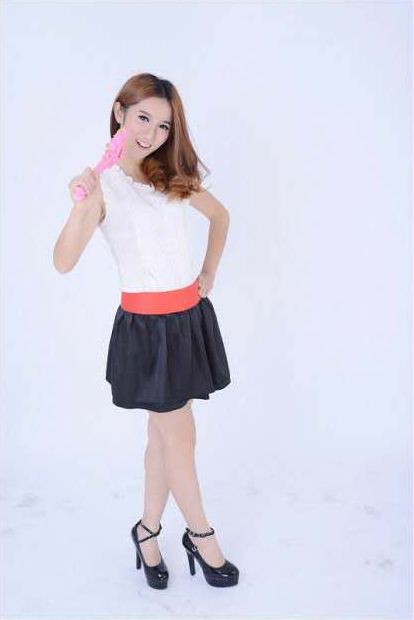 章雪-化妝學(xué)員