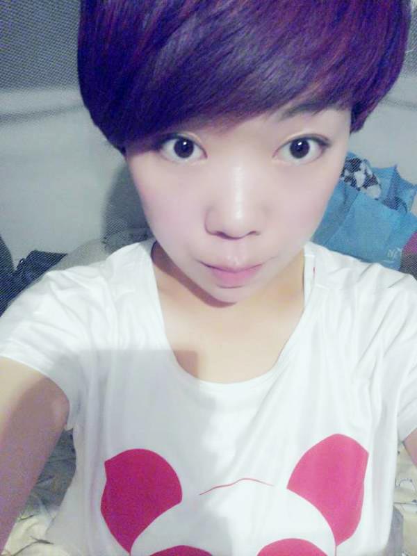 姬望蓮-美發(fā)學(xué)員