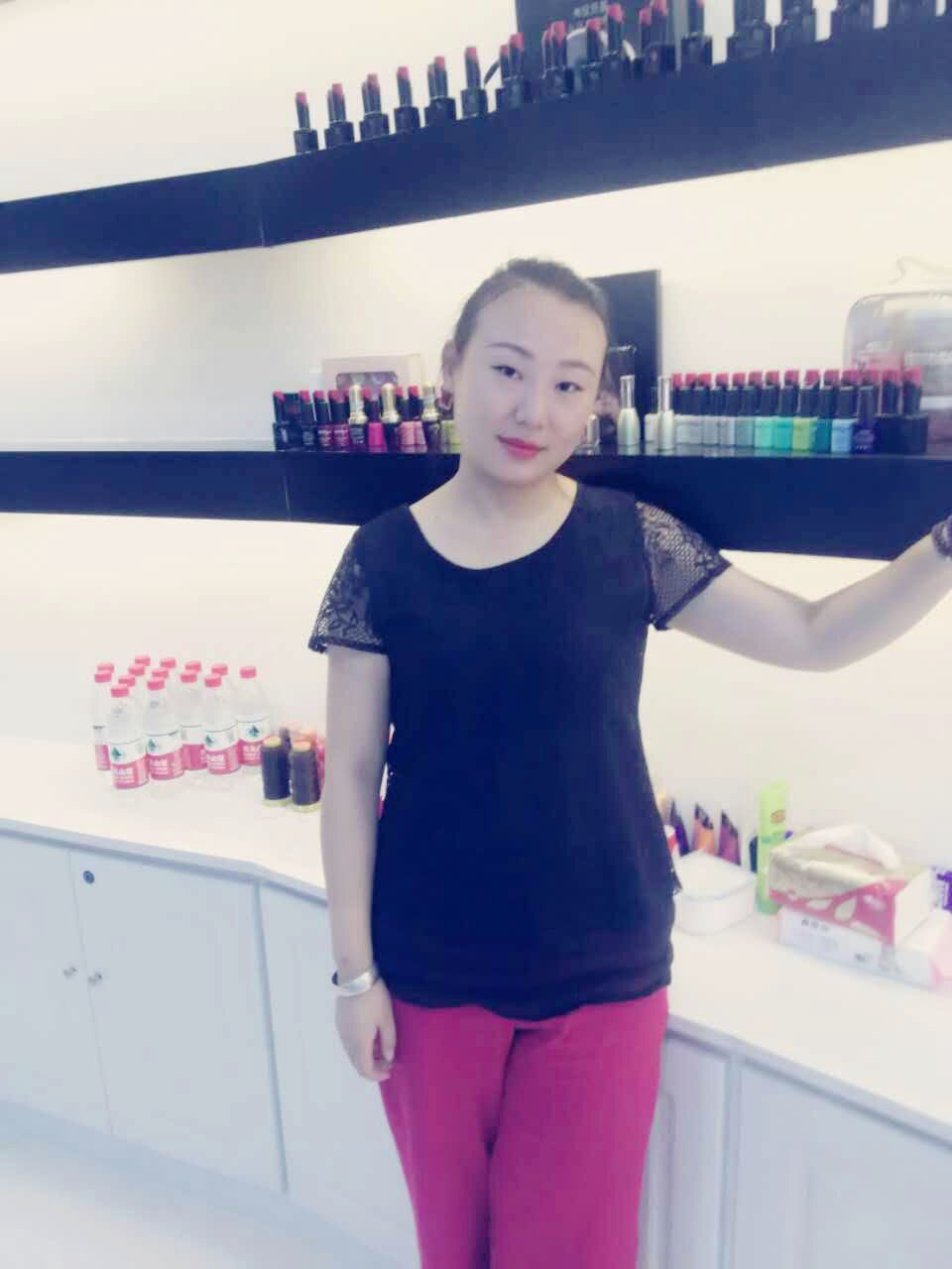 嚴(yán)莉麗-美甲學(xué)員
