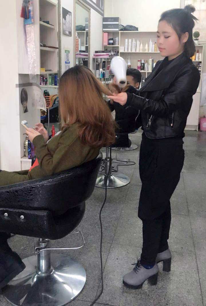 王小蘭-美發(fā)學(xué)員